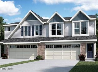 10022 Windcrest Farms Ln, Louisville, KY