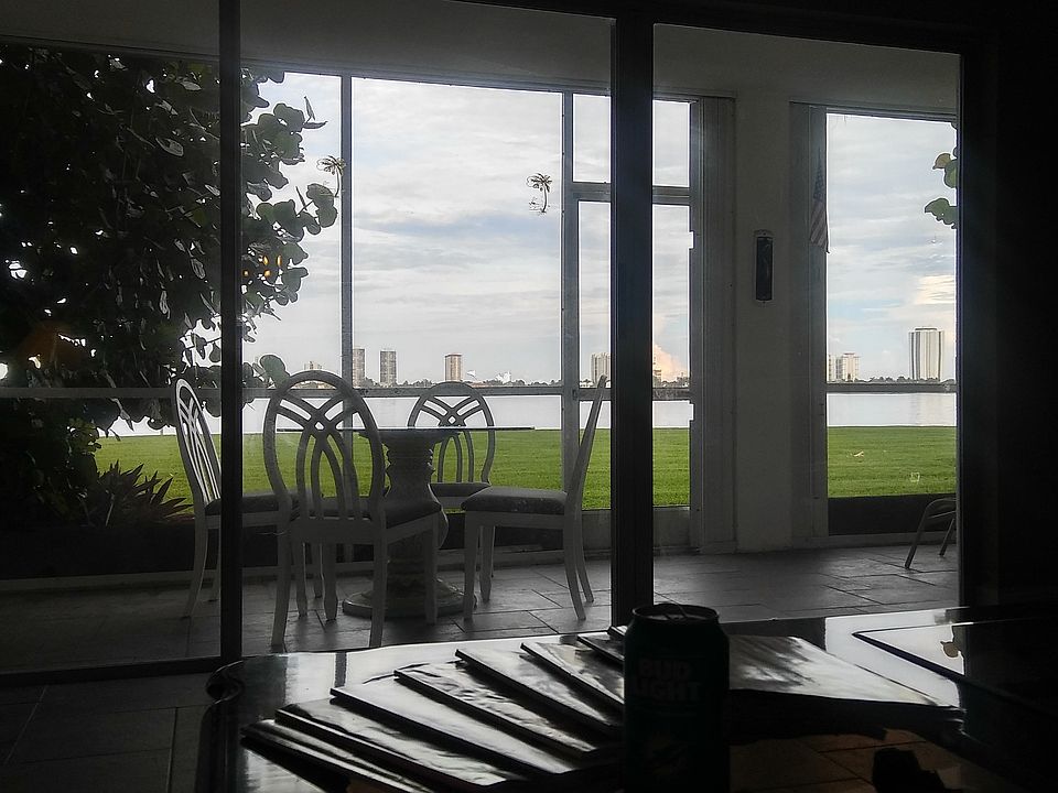 2nd image of 501 Lake Shore Dr APT 103