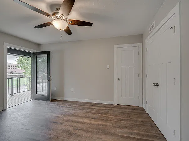 1313 Elm St #1 — Photo 14