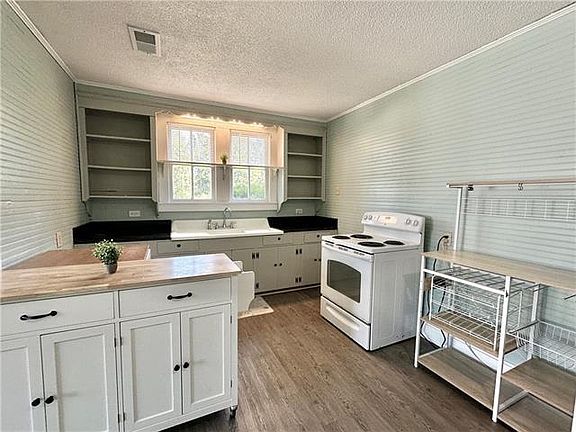 4th image of 50052 Antioch Rd