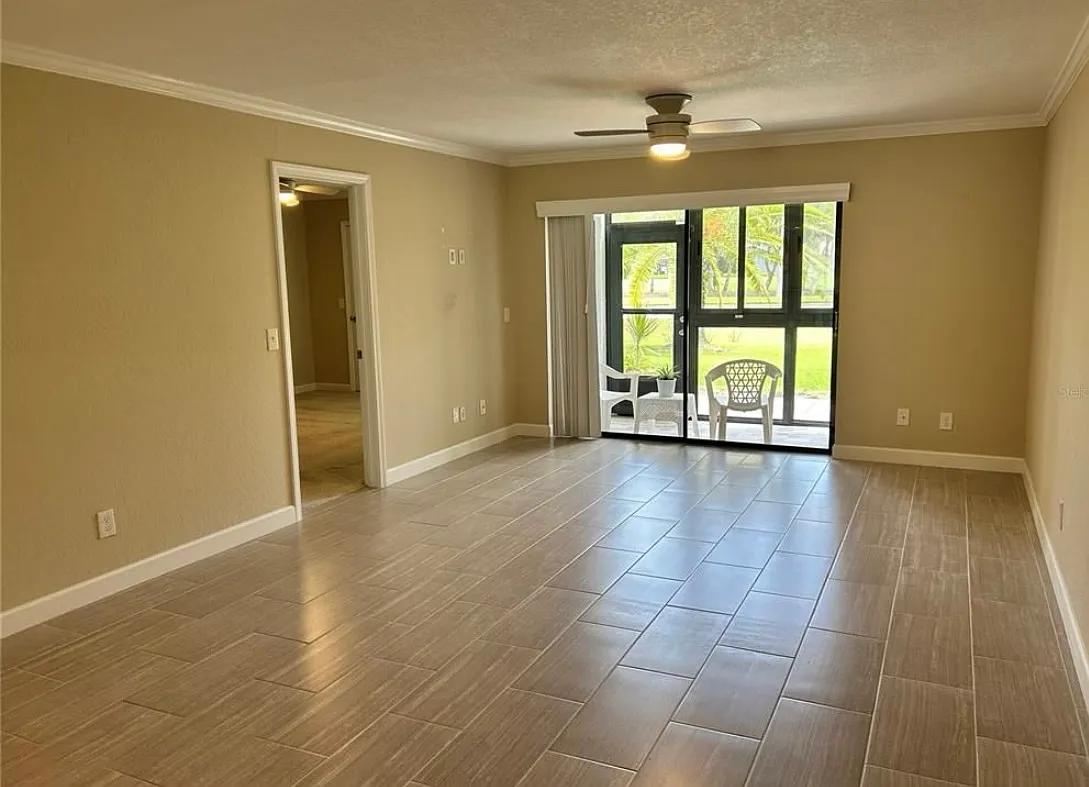 2 bed, 982 sqft, $950 — Photo 4