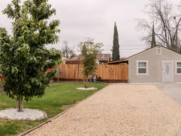 325 E Cortland Ave, Fresno, CA 93704