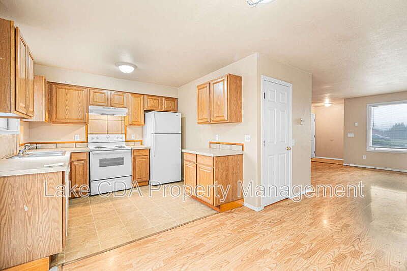 1st image of 1411 E Lunceford Ln Unit 3