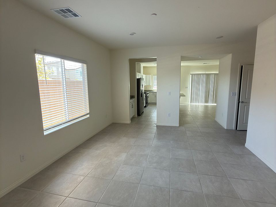 1st image of 4433 Bayley Skye Ave