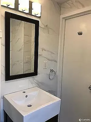 Rented by Oxford Property Group | media 38