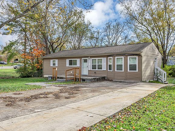 2nd image of 4716 Beverly Kay Dr