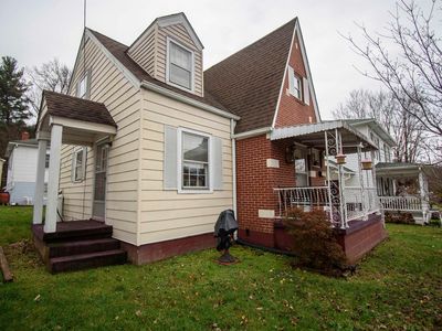 702 Westview St, Narrows, VA, 24124