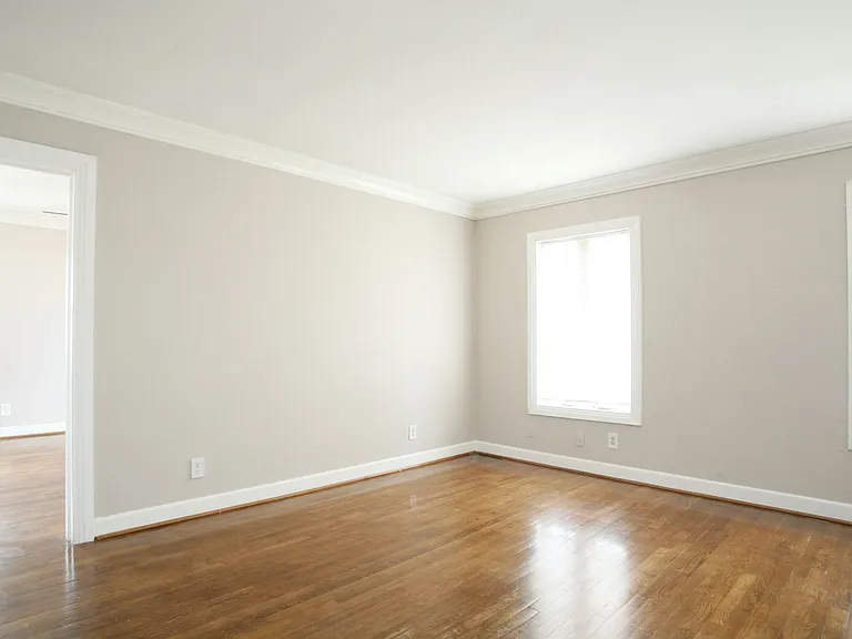 425 26th St #7 — Photo 11