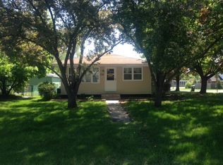 703 9th Ave NW, New Brighton, MN 55112