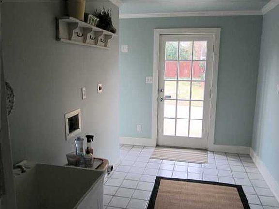 2nd image of 1826 4th St