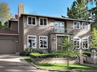 7810 44th Ave SW, Seattle, WA 98136