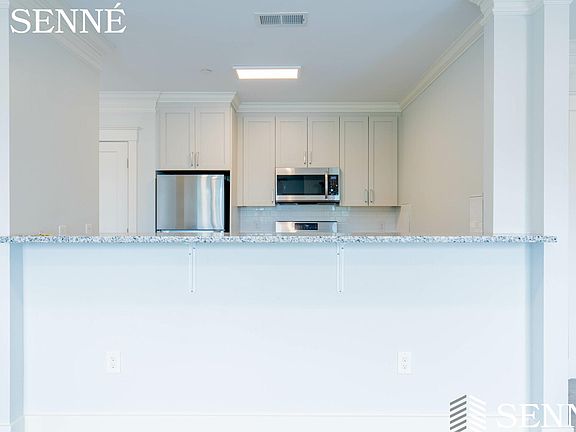 5th image of 18H Hennery Way #18H