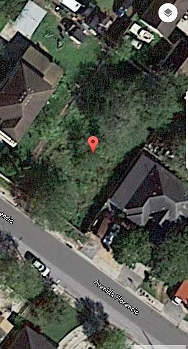 1st image of 2510 Magdalena Ave