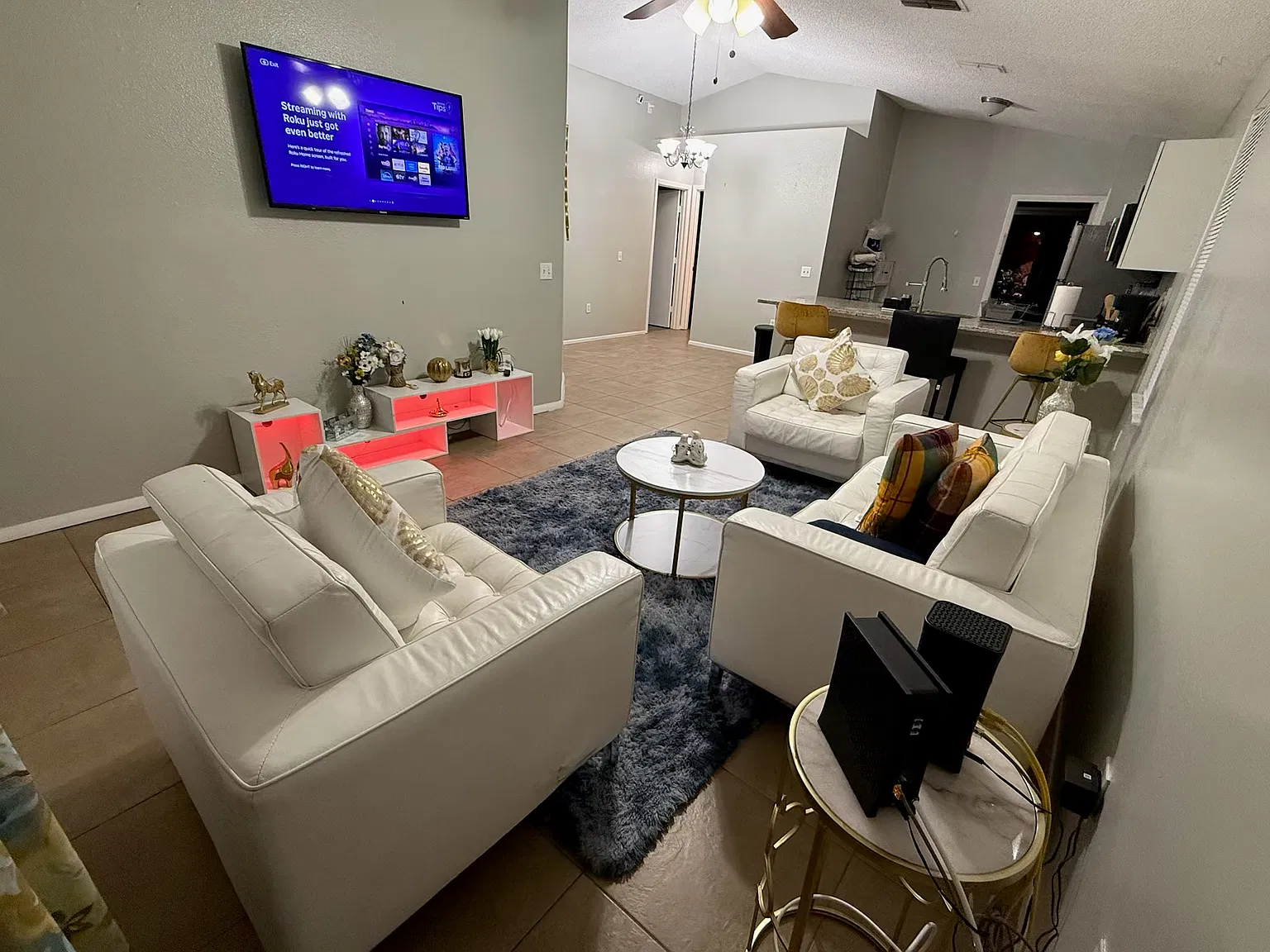 3 bed, 1009 sqft, $850 — Photo 1