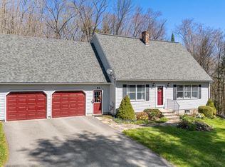53 Granite Rdg, New Gloucester, ME 04260