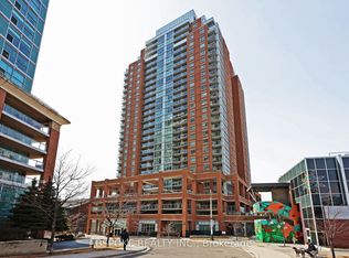 125 Western Battery Rd #610, Toronto, ON M6K3R8