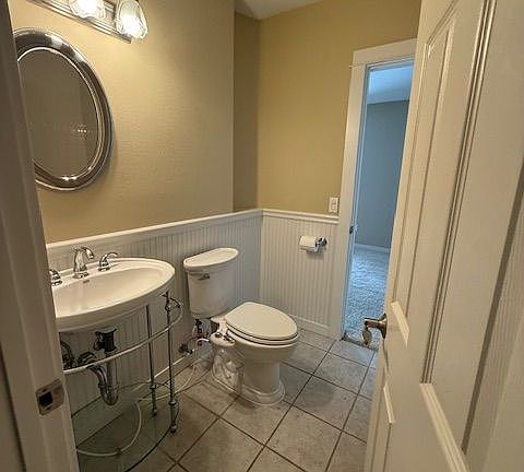 3rd image of 621 E Lakeside Ave #5