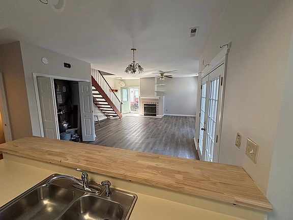 3rd image of 4629 Georgetown Pl