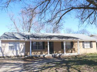 813 Balfour Rd, West Memphis, AR 72301