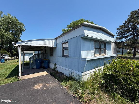 4th image of 7612 Hunter Dr