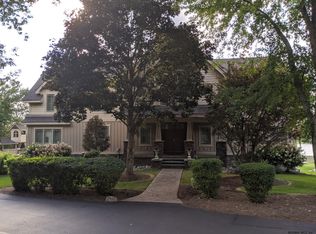 220 Forts Ferry Rd, Latham, NY 12110