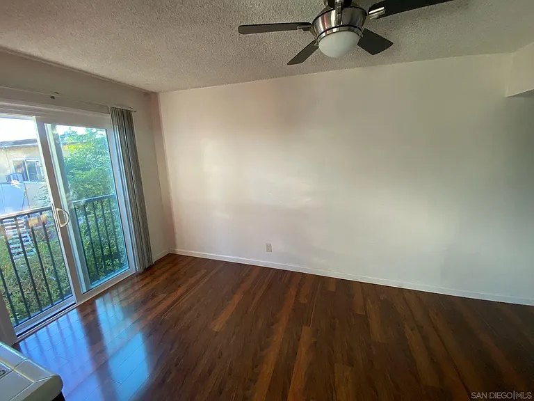 253 N Cedar St — Photo 8