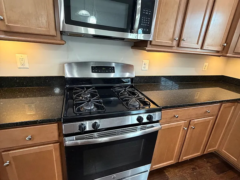 128 Hidden Brook Dr — Photo 10