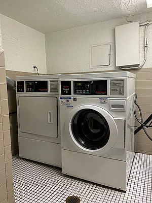 Rented by JK Dansar Corp | media 36