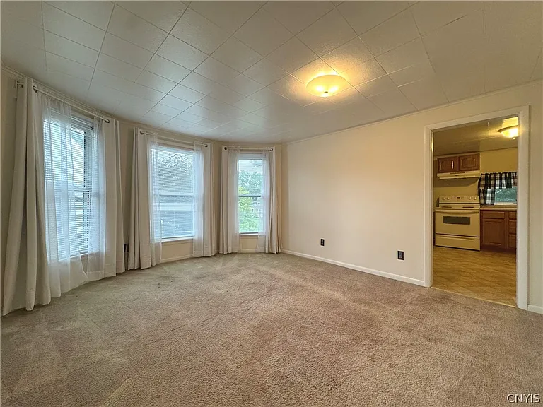 843 Davidson St #2F — Photo 3