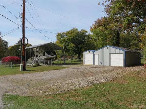 7161 Highland Trl E, Hillsboro, OH 45133