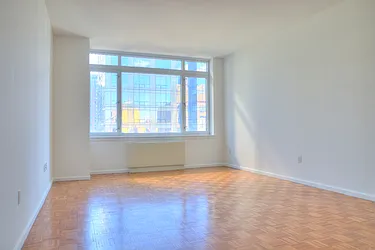 Rented by Addison Property Group