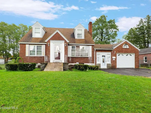 241 Sixteenth Street, Schenectady, NY 12306