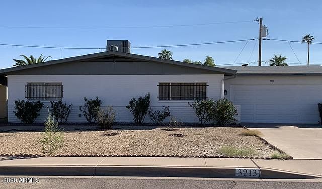 2nd image of 3213 E Emile Zola Ave