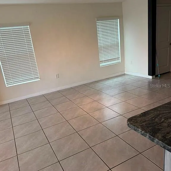 8735 SW 46th Ave — Photo 10