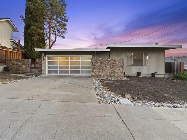 549 E Angela St, Pleasanton, CA 94566