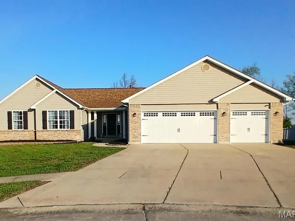 331 Aspen Creek Dr, Wentzville, MO 63385