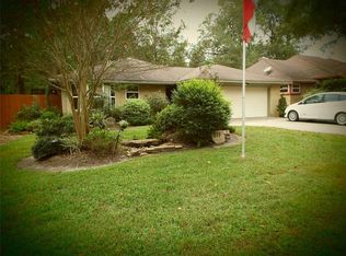 375 Rolling Hills Dr, Conroe, TX 77304