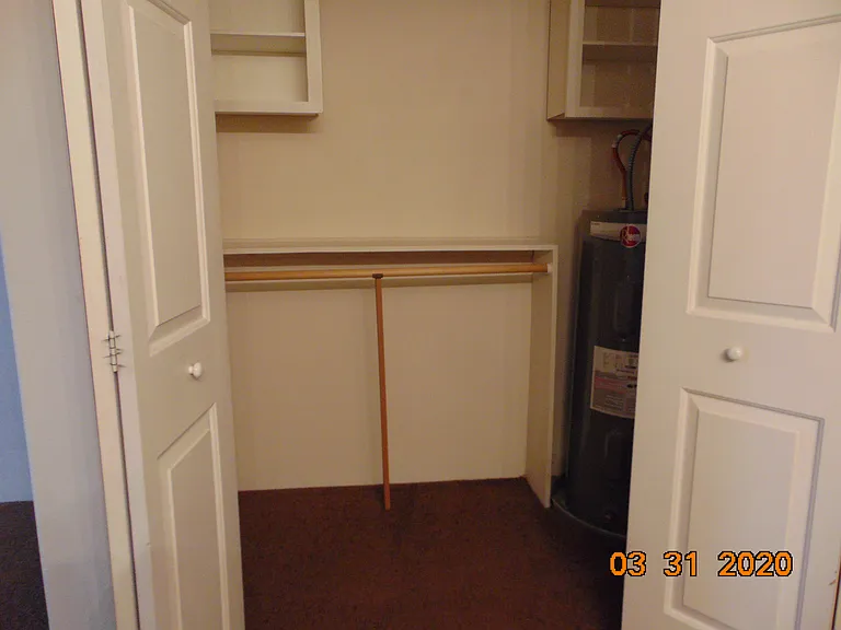 1012 S Shasta Ave — Photo 8
