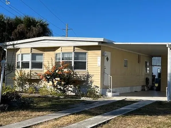 406 Eagle Dr, Barefoot Bay, FL 32976