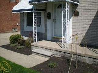 2nd image of 24218 W Chicago St