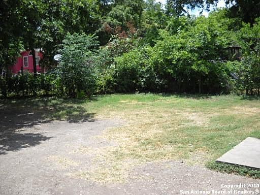 5th image of 306 NW 36th St