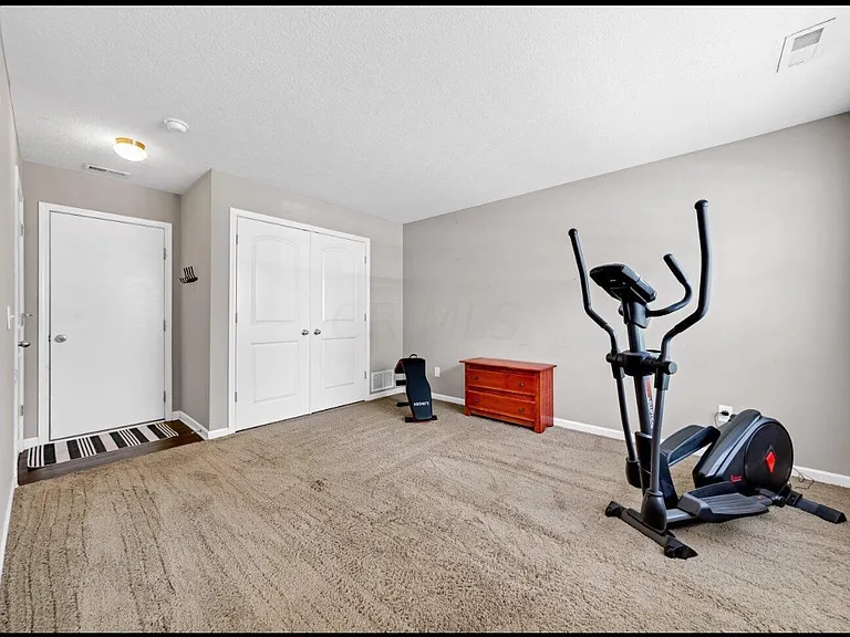5925 Winberry Creek Dr — Photo 18