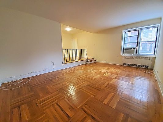 1st image of 9850 67th Ave APT 4J