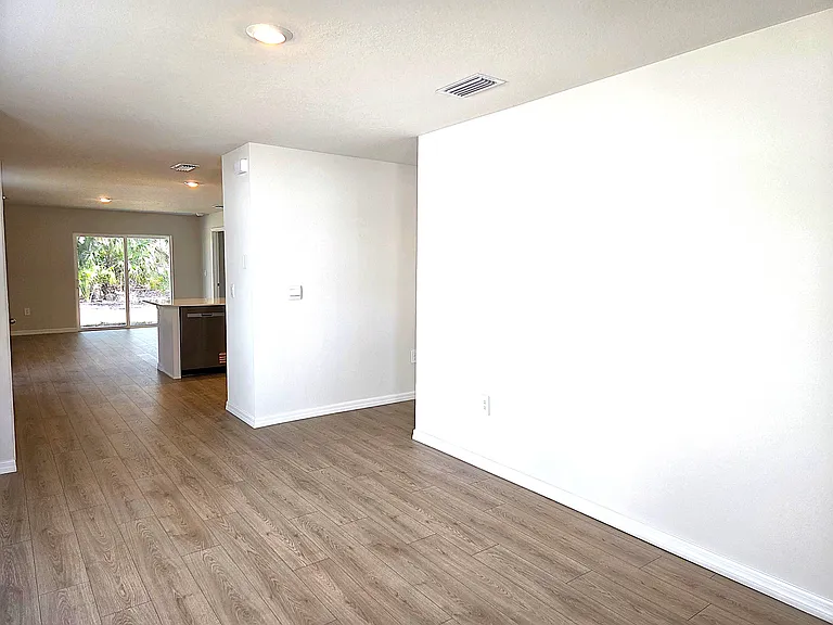 10646 Hidden Banks Gln — Photo 4