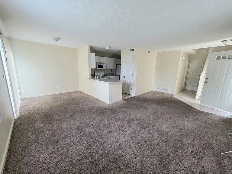 2871 S Walnut Street Pike — Photo 10