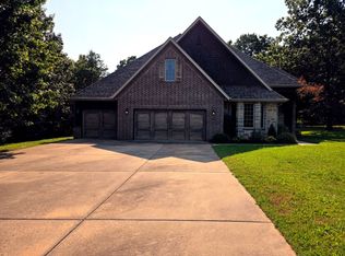 158 Black Bear Dr, Saddlebrooke, MO 65630