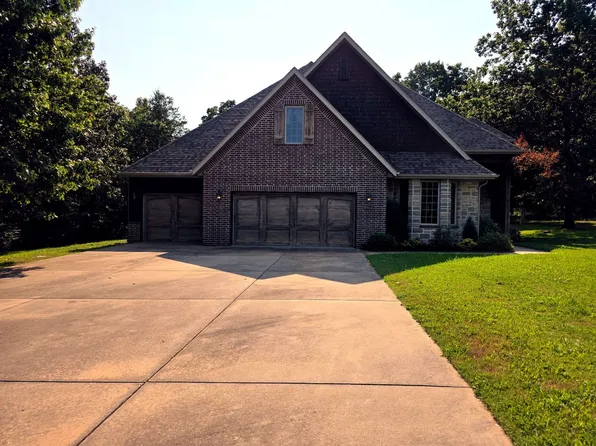158 Black Bear Dr, Saddlebrooke, MO 65630