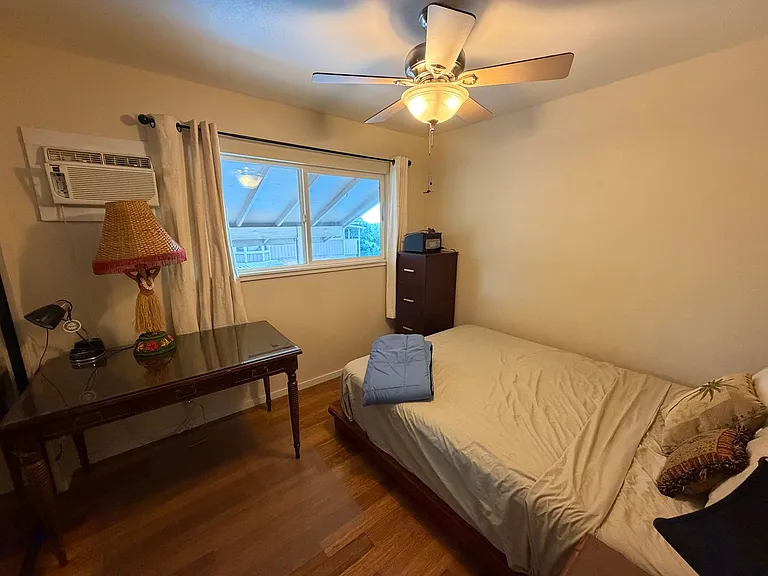 2570 Hunakai St — Photo 10