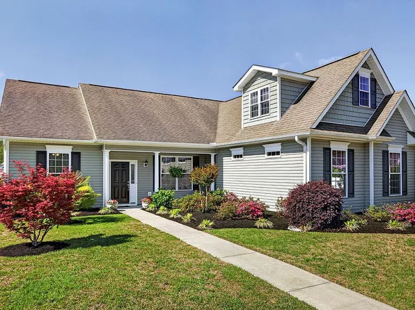 574 Greenock Ct, Shallotte, NC 28470