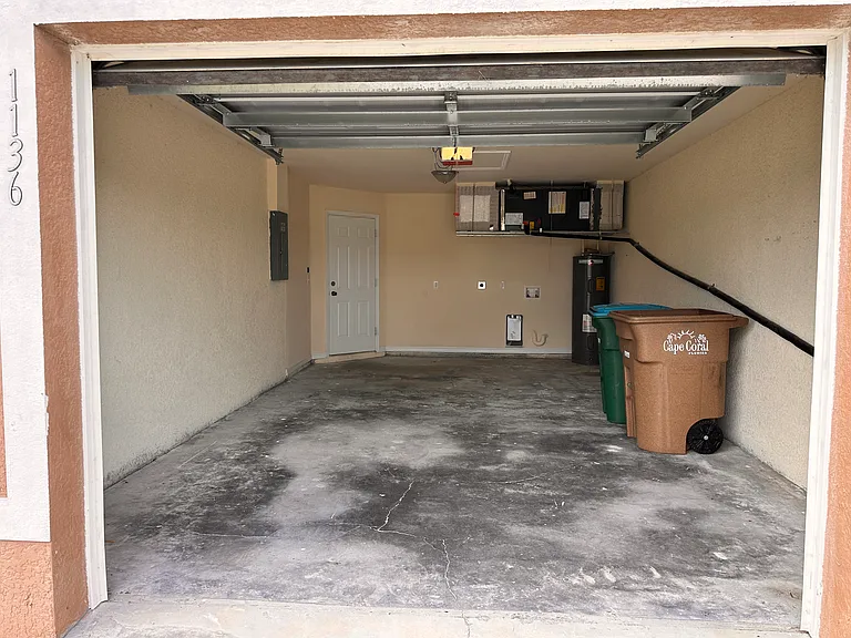 1136 SE 9th Ct — Photo 17